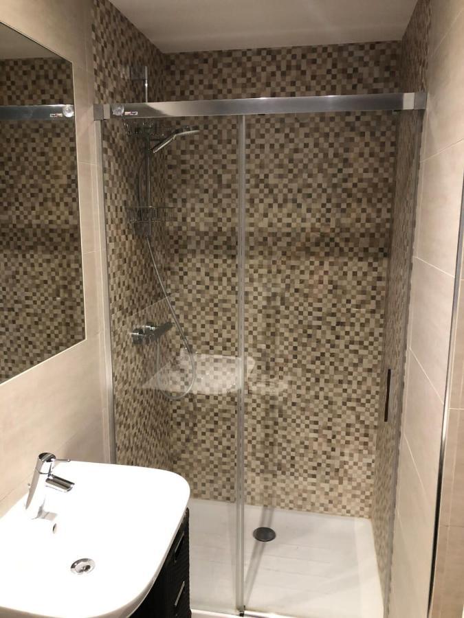 Westone Suite710-Hosted By Sweetstay Gibraltar Buitenkant foto