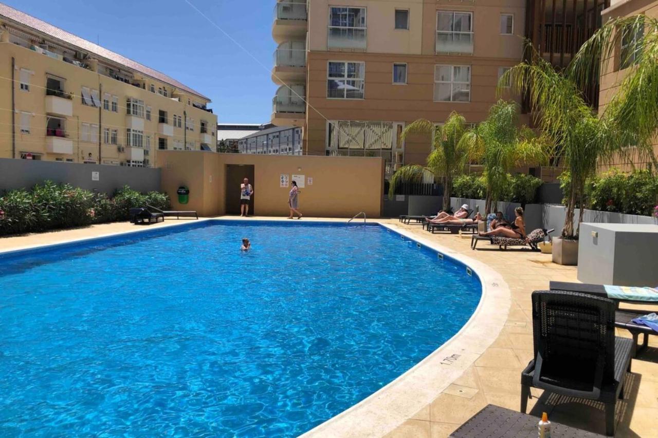 Westone Suite710-Hosted By Sweetstay Gibraltar Buitenkant foto