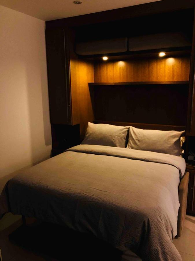 Westone Suite710-Hosted By Sweetstay Gibraltar Buitenkant foto
