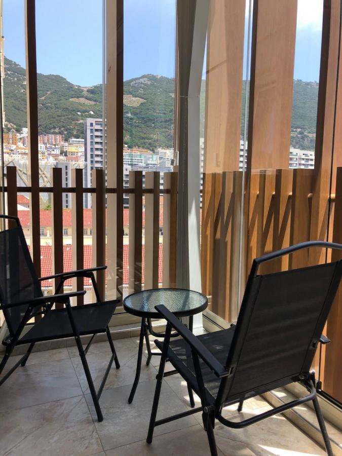 Westone Suite710-Hosted By Sweetstay Gibraltar Buitenkant foto